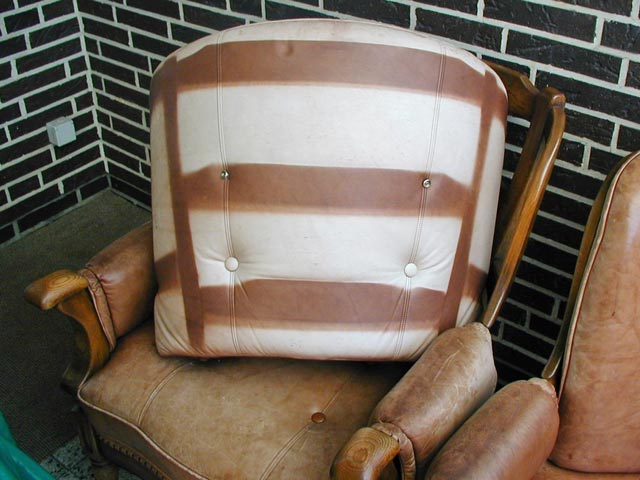 Bestand:Anilin-stark-verblichen-01.jpg