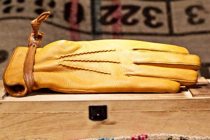 Bestand:Elchleder Handschuhe 03.jpg