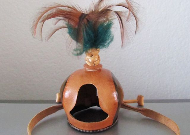 Bestand:Falken-Haube-09.jpg