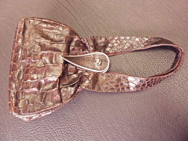 Bestand:Handtasche-Alligator-1940-1.jpg
