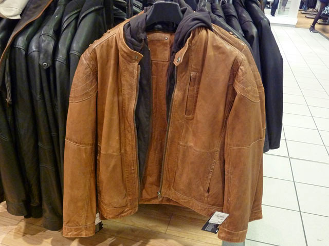Bestand:Jacke-Lamm-129-Euro-005.jpg
