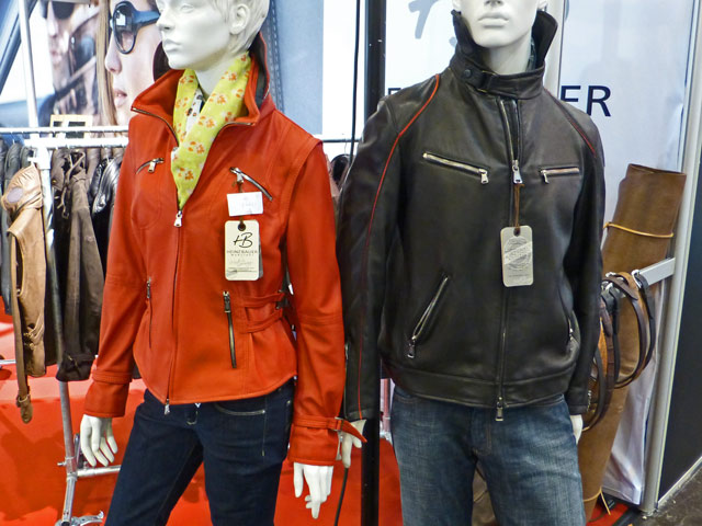 Bestand:Jacke-Lammleder-1499-Euro.jpg
