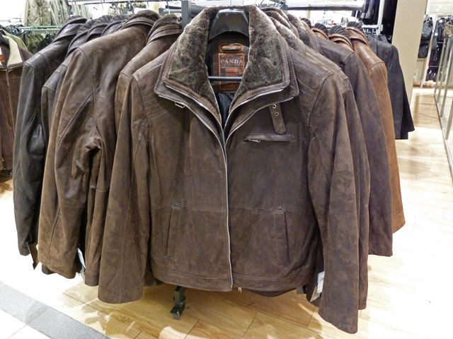 Bestand:Jacke-Schweinsleder-002.jpg