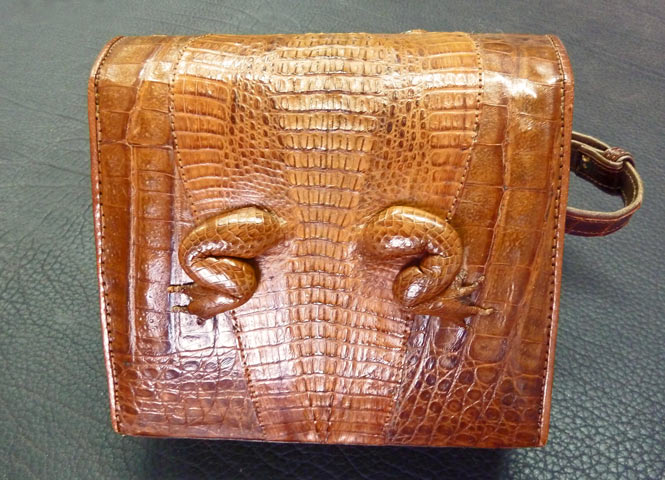 Bestand:Kroko-Handtasche-02.jpg