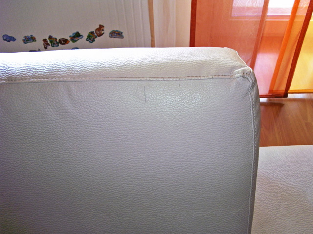 Bestand:Kunstleder-Brueche-03.jpg