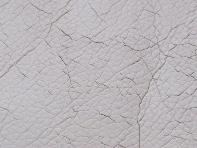 Bestand:Kunstleder-Brueche-07.jpg