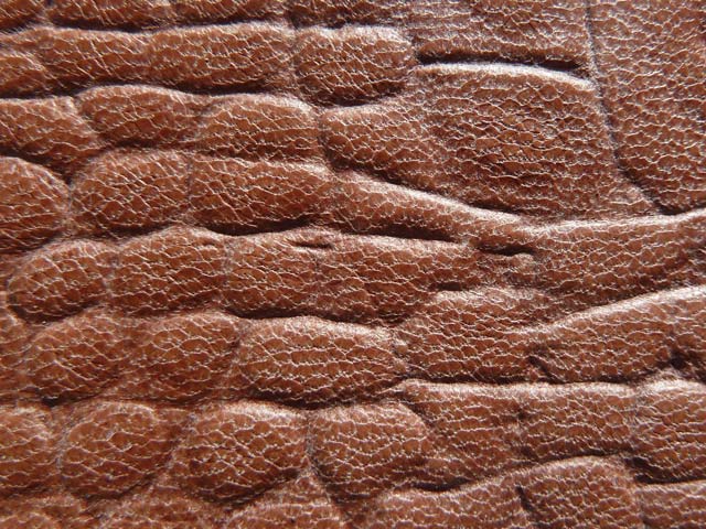 Bestand:Lamm-Praegung-Kroko-01.jpg