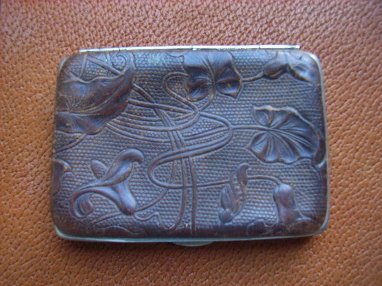 Bestand:Leder-Praegung-001.jpg