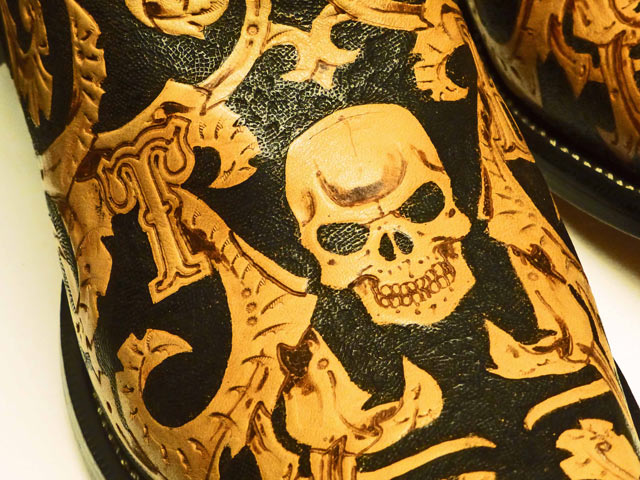 Bestand:Lederstiefel-01-Ledermuseum-Offenbach.jpg