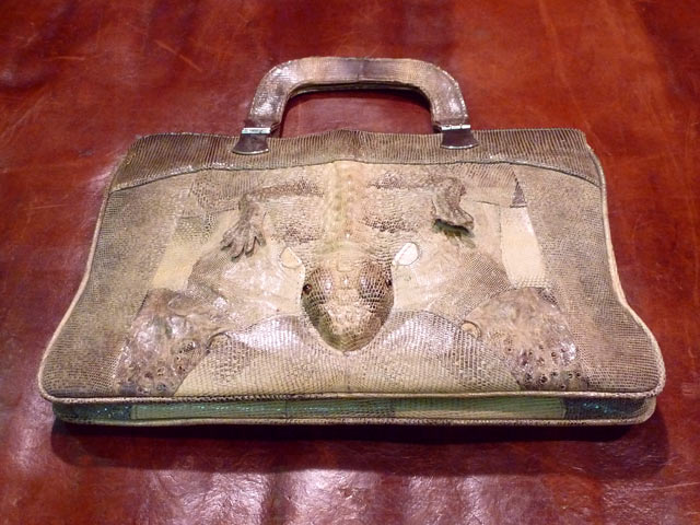 Bestand:Leguan-Handtasche-02.jpg