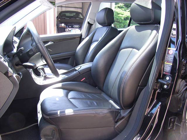 Bestand:Mercedes-Kunstleder-001.jpg