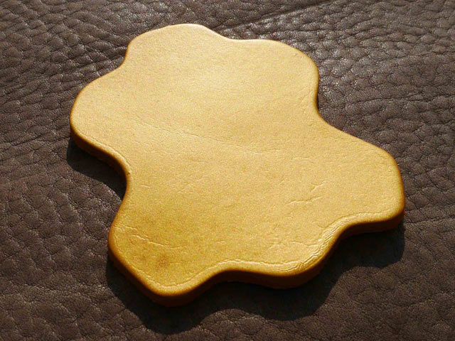 Bestand:Metallic-gold-01.jpg