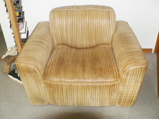 Bestand:Moebel-Anilin-001.jpg