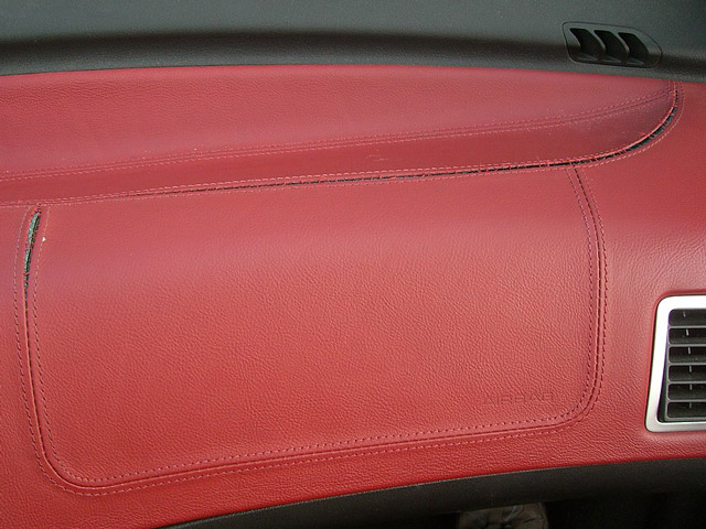 Bestand:Peugeot-307cc-01.jpg
