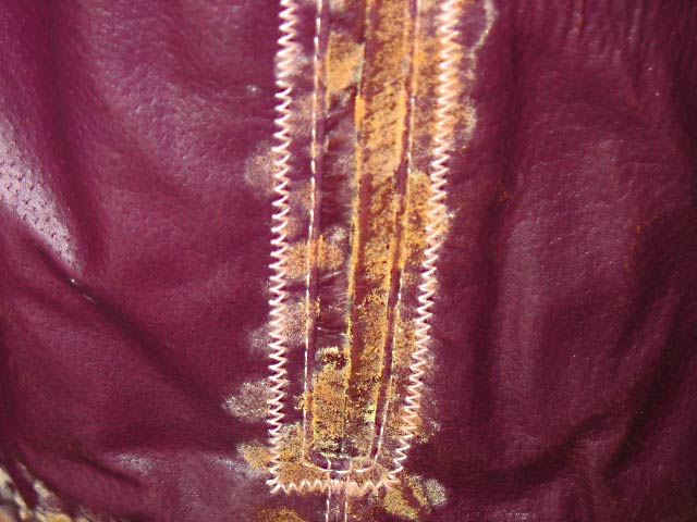 Bestand:Schimmel-Jacke-Schweinsleder-Kontainer-02.jpg