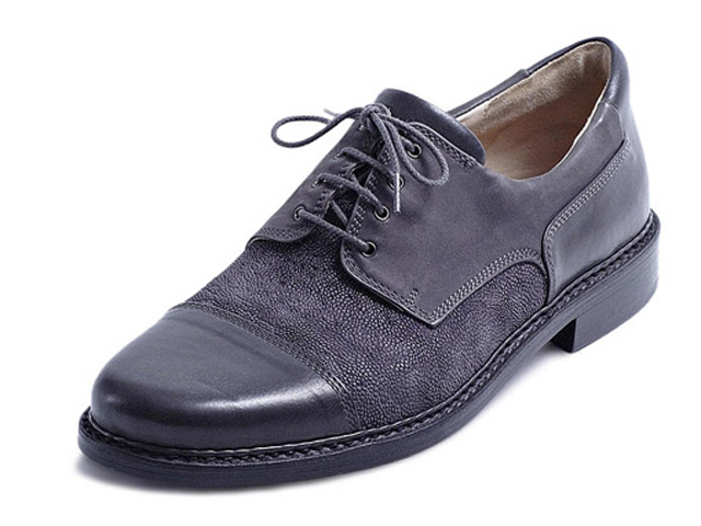 Bestand:Schuh-Elefant-Nubuk-Jacob01-.jpg