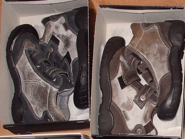 Bestand:Schuhe-Fettausschlag-02.jpg