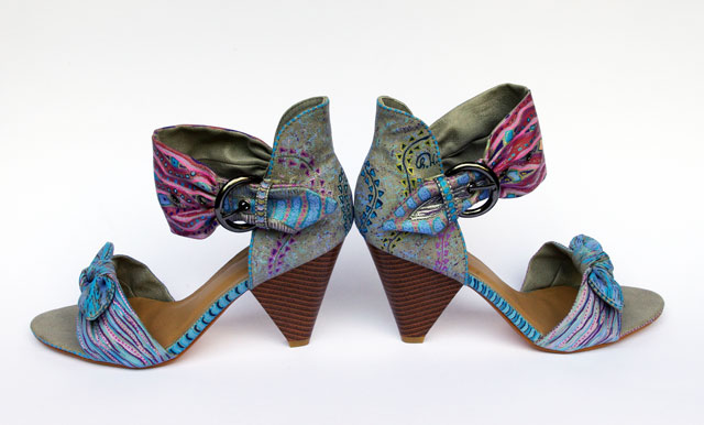 Bestand:Schuhe-bemalt-10.jpg