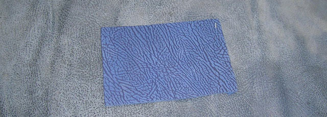 Bestand:Sessel-Nubuk-gepraegt-2010-.jpg