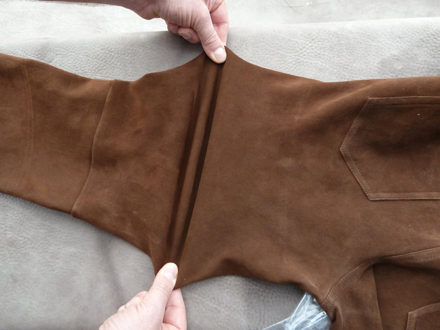 Bestand:Stretchleder-02.jpg