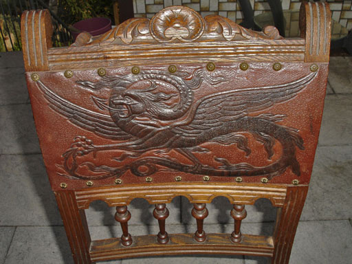 Bestand:Stuhl-Antik-002.jpg