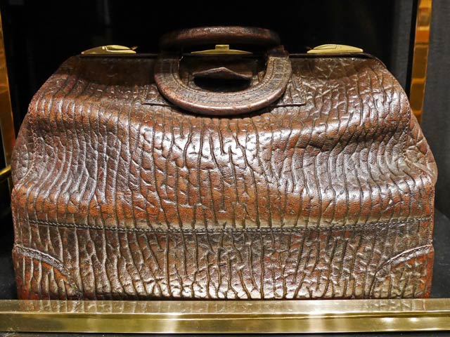 Bestand:Tasche-Walross-02.jpg