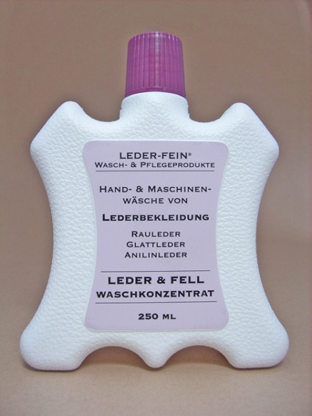 Bestand:Lederwaschmittel-01.jpg